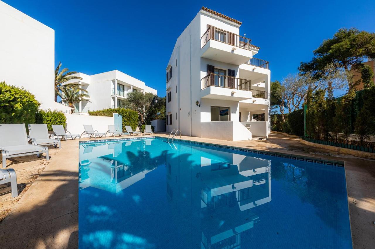 Aquamarina 3 Apartment